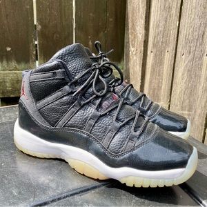 AJ 11 72-10
